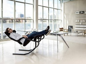 sedie Varier Stokke Gravity nera seduta relax